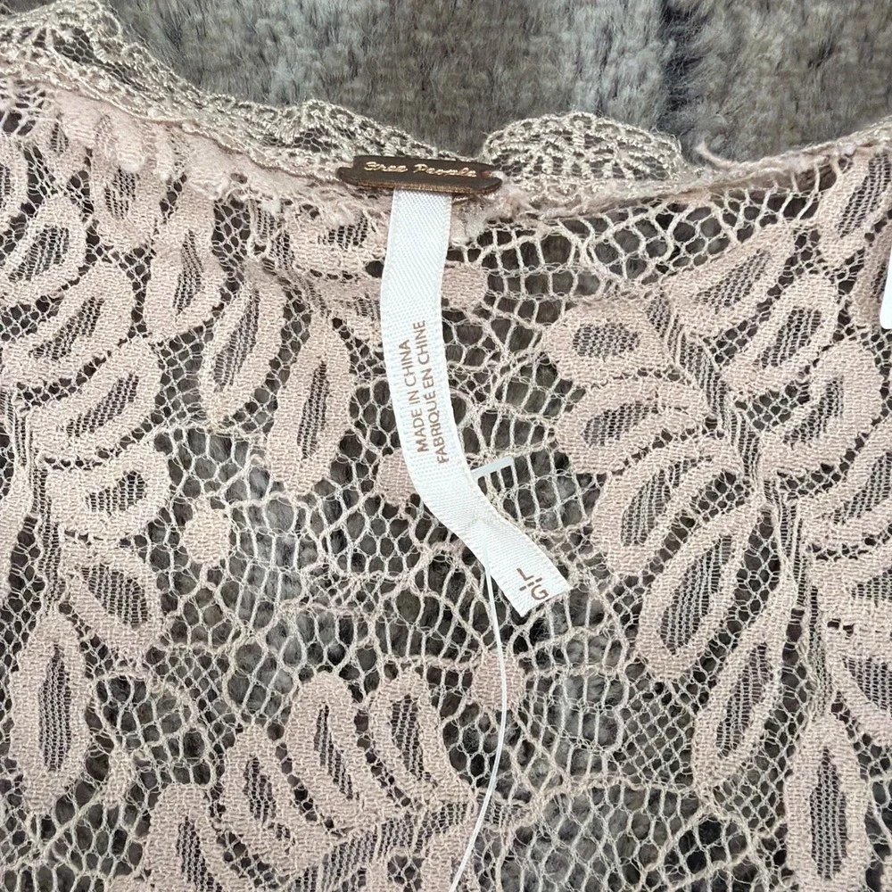 Free People Woman Blouse Large Mauve Rose lace top Boho 3/4 Sleeve NWOT